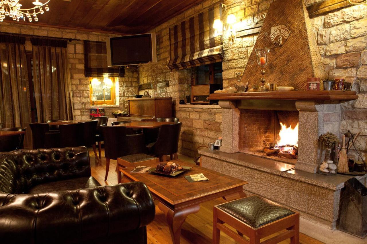 Nisista Lodge Mountain View Rodavgi Exterior foto