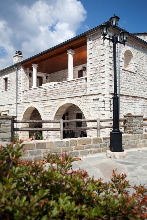 Nisista Lodge Mountain View Rodavgi Exterior foto