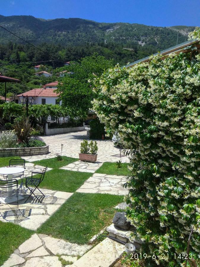 Nisista Lodge Mountain View Rodavgi Exterior foto